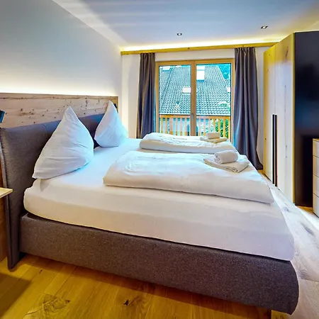 - Riessersee Garmisch-Partenkirchen